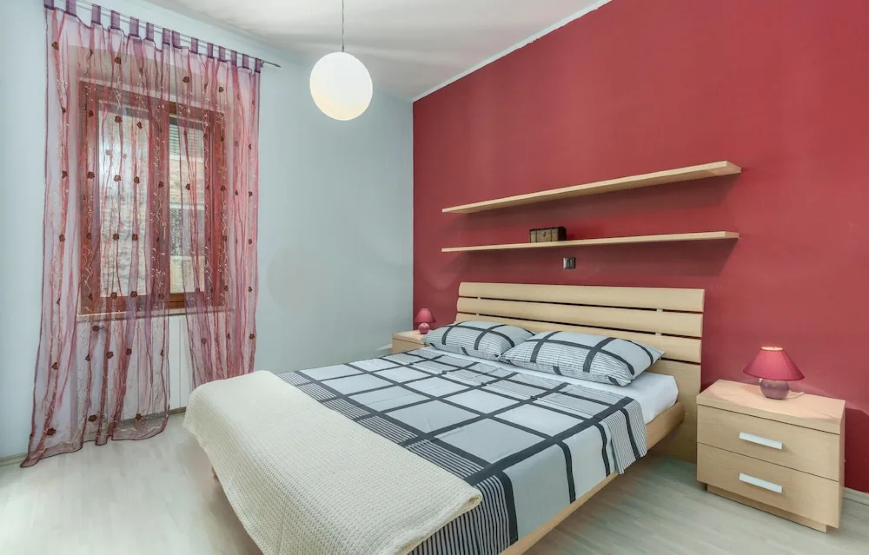 Stunning Home in Barban With Wifi and 2 Bedrooms