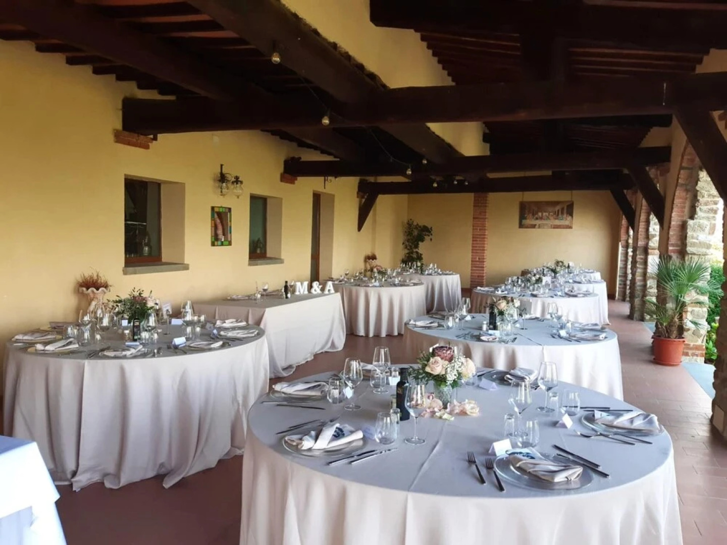 Villa With 9 Bedrooms in Sinalunga, With Wonderful Mountain View, Private Pool, Enclosed Garden