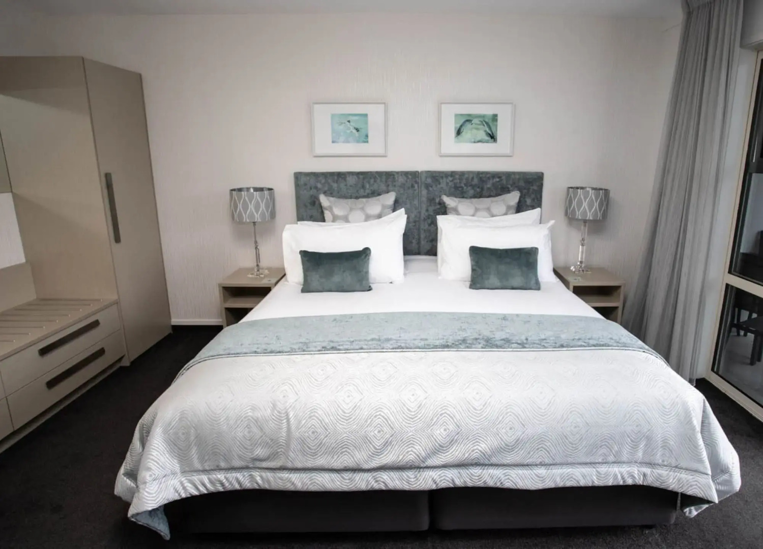 Radfords on the Lake