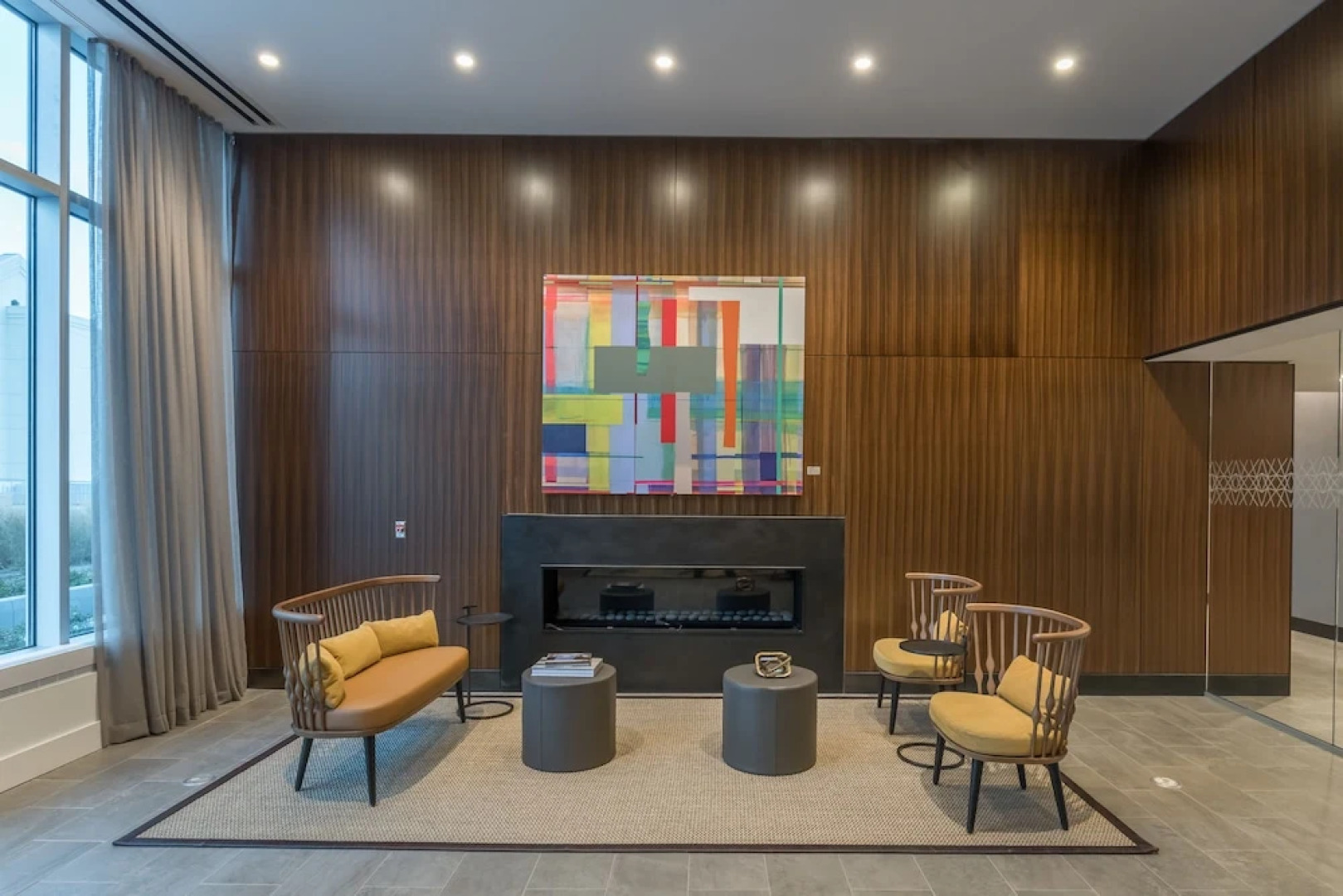 Dream Home Luxury Suites