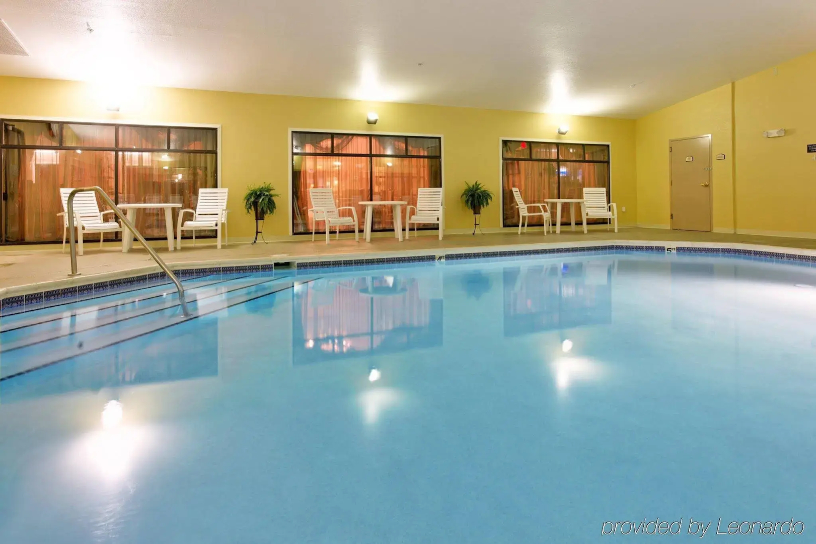 Holiday Inn Express Hotel and Suites Kingsport by IHG