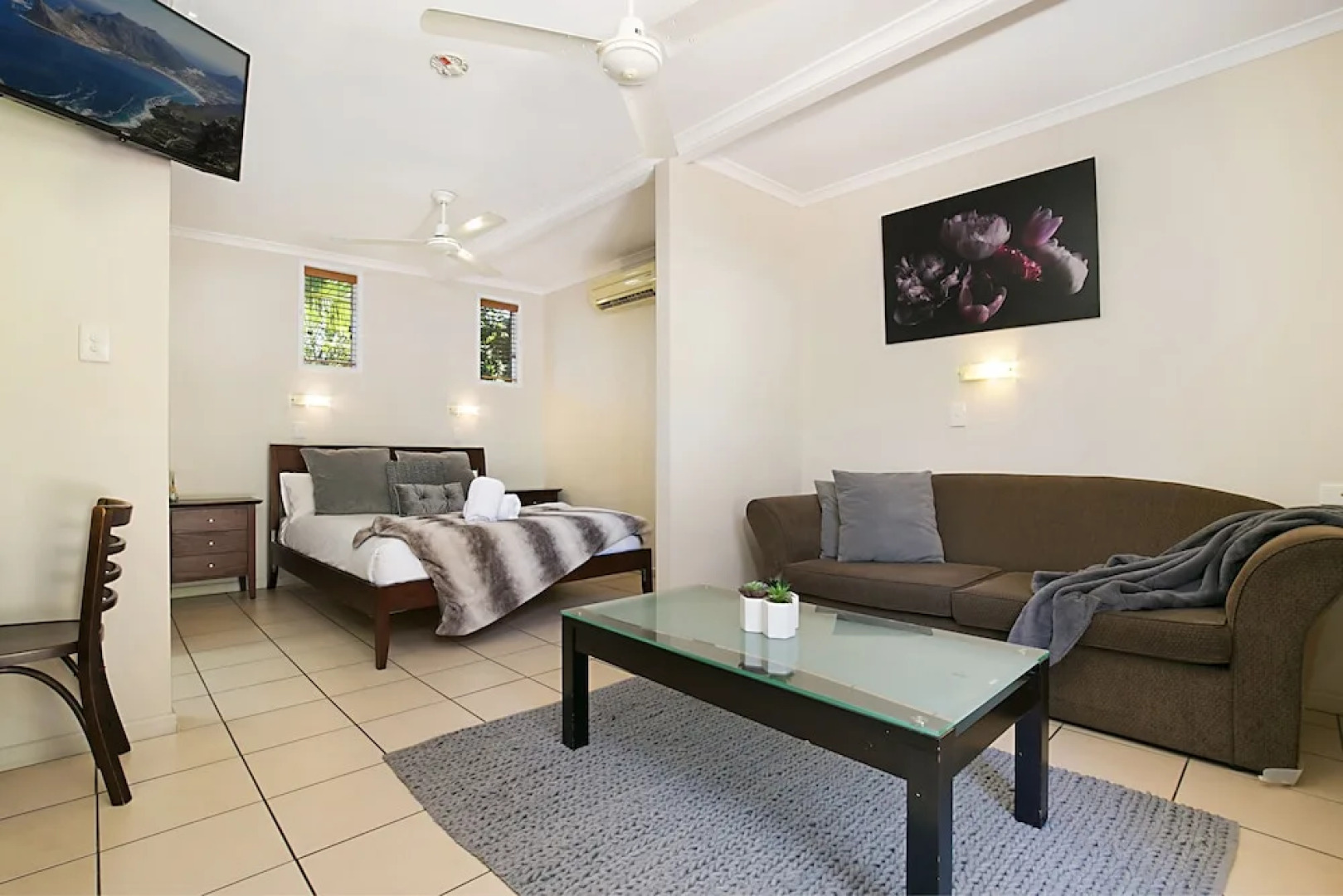 South Gladstone Motel