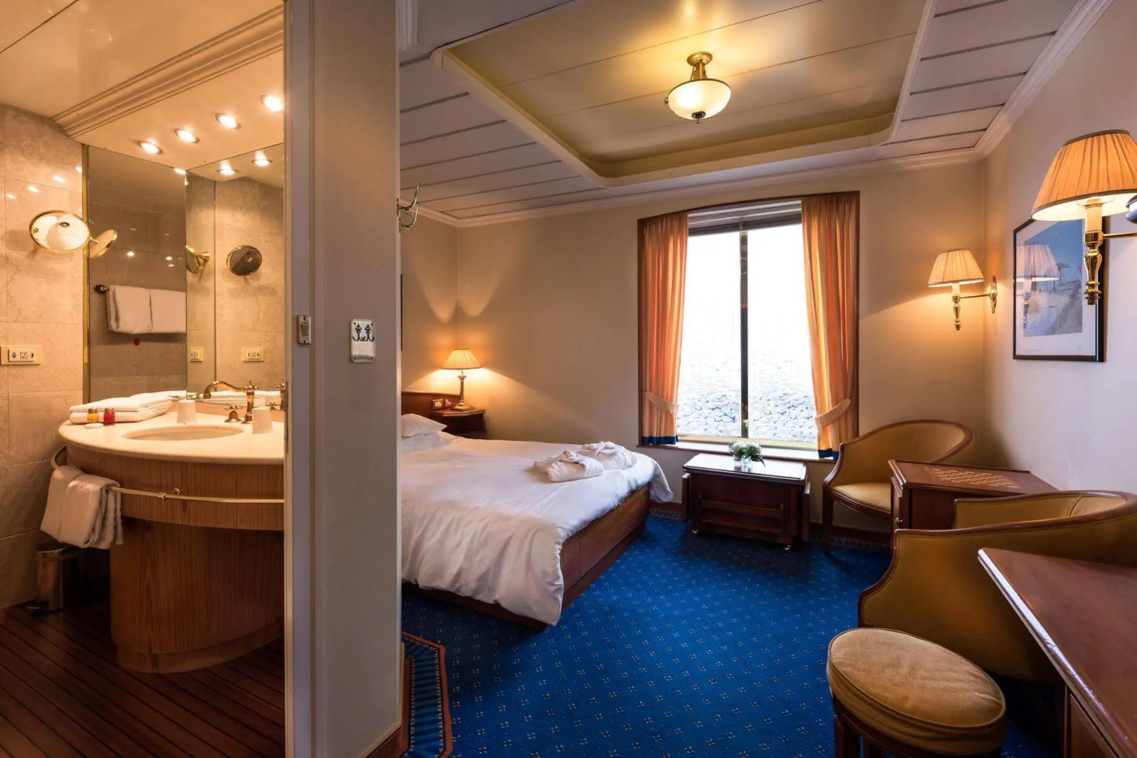 Hotelships Holland