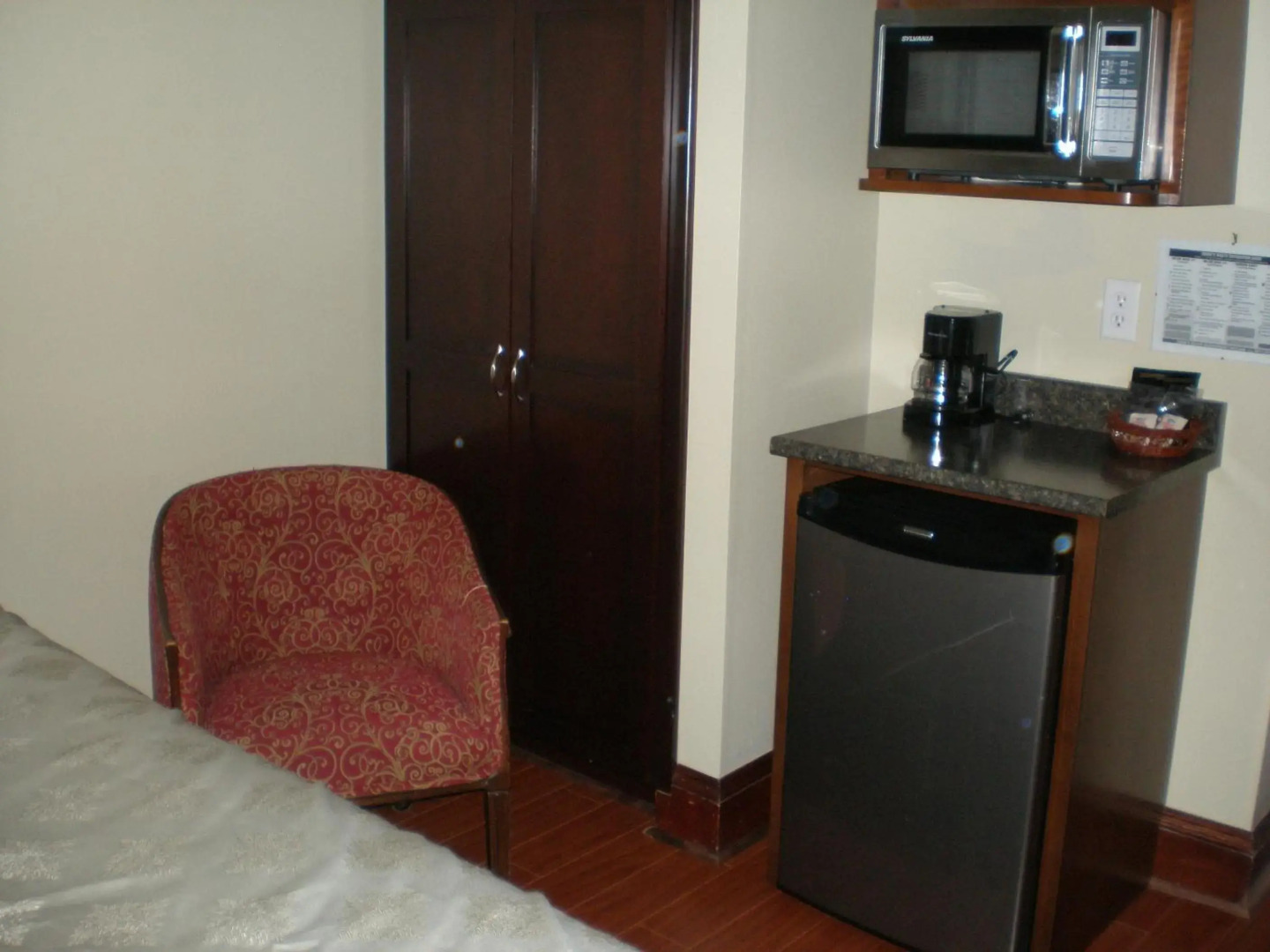 Spanish Bay Inn, CANADA