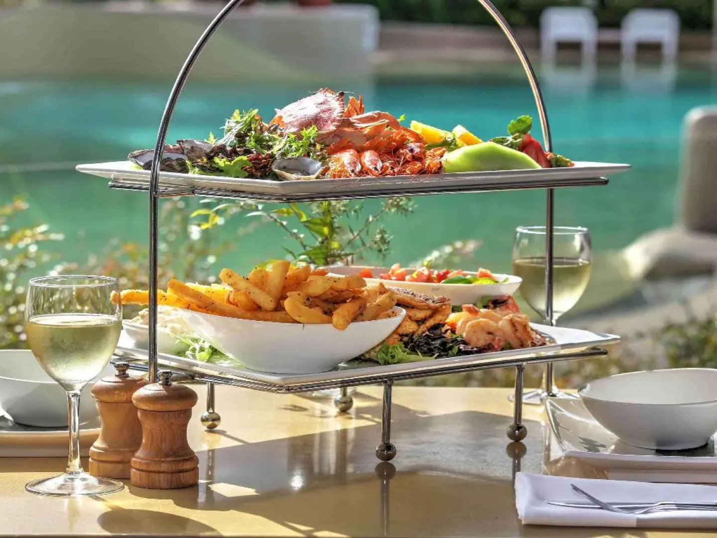 Kingfisher Bay Resort