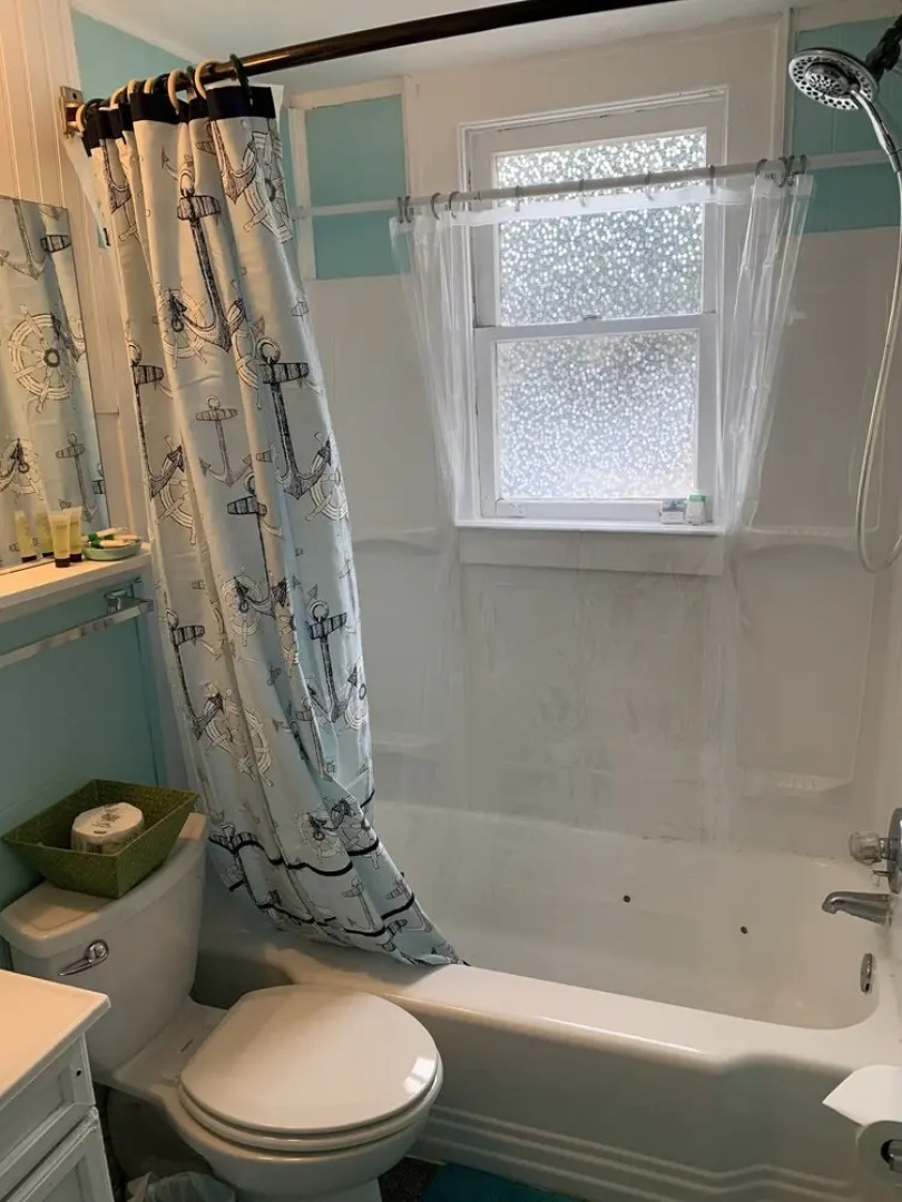 Sandy Dunes At The Beach - Beachfront, Wi-fi, Pets 3 Bedroom Home by RedAwning