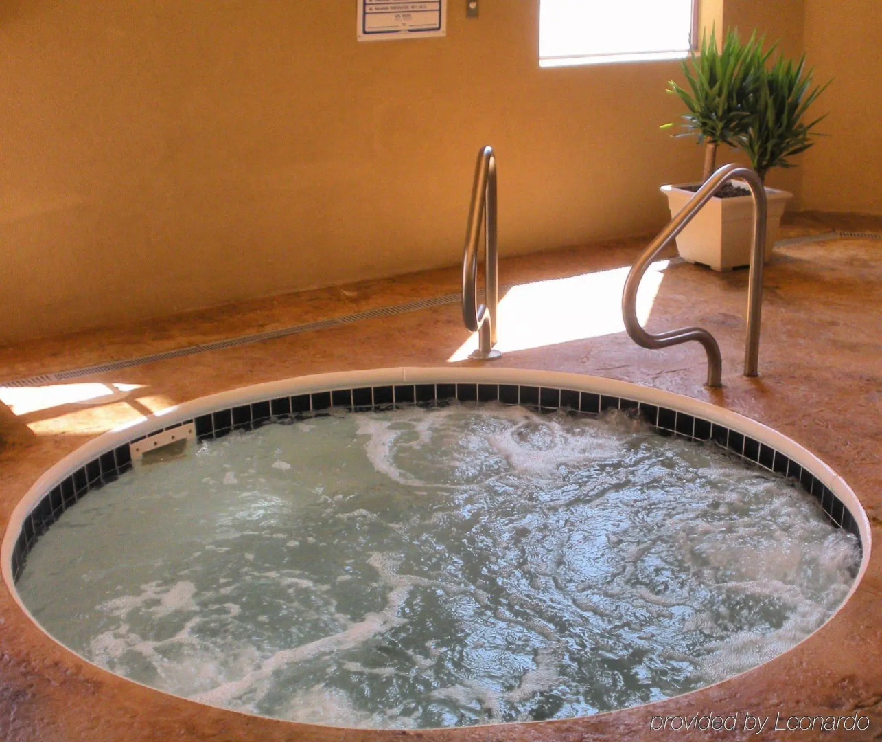 Barrington Hotel & Suites