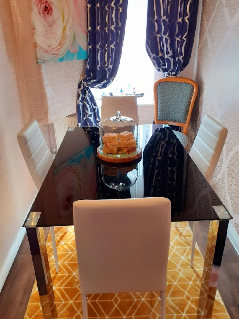 Inviting 3-bed House in East Cowes