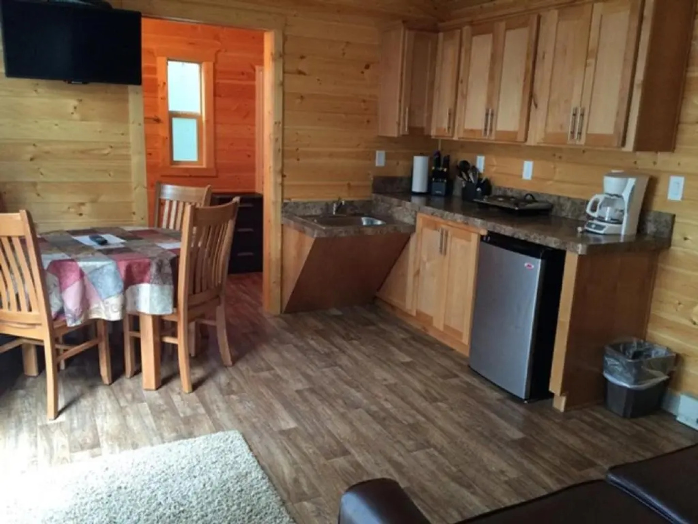 Lake of the Springs Camping Resort Cottage 7