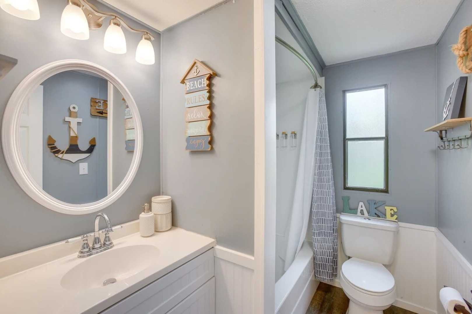 Bright Byrdstown Home w/ Views of Dale Hollow Lake