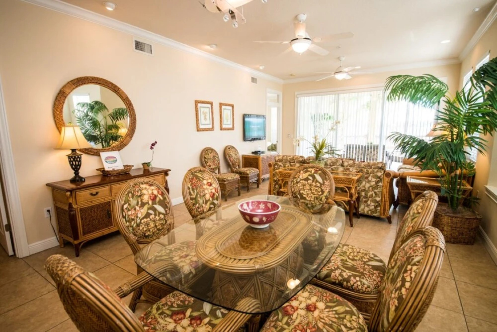 Tortuga Inn Beach Resort