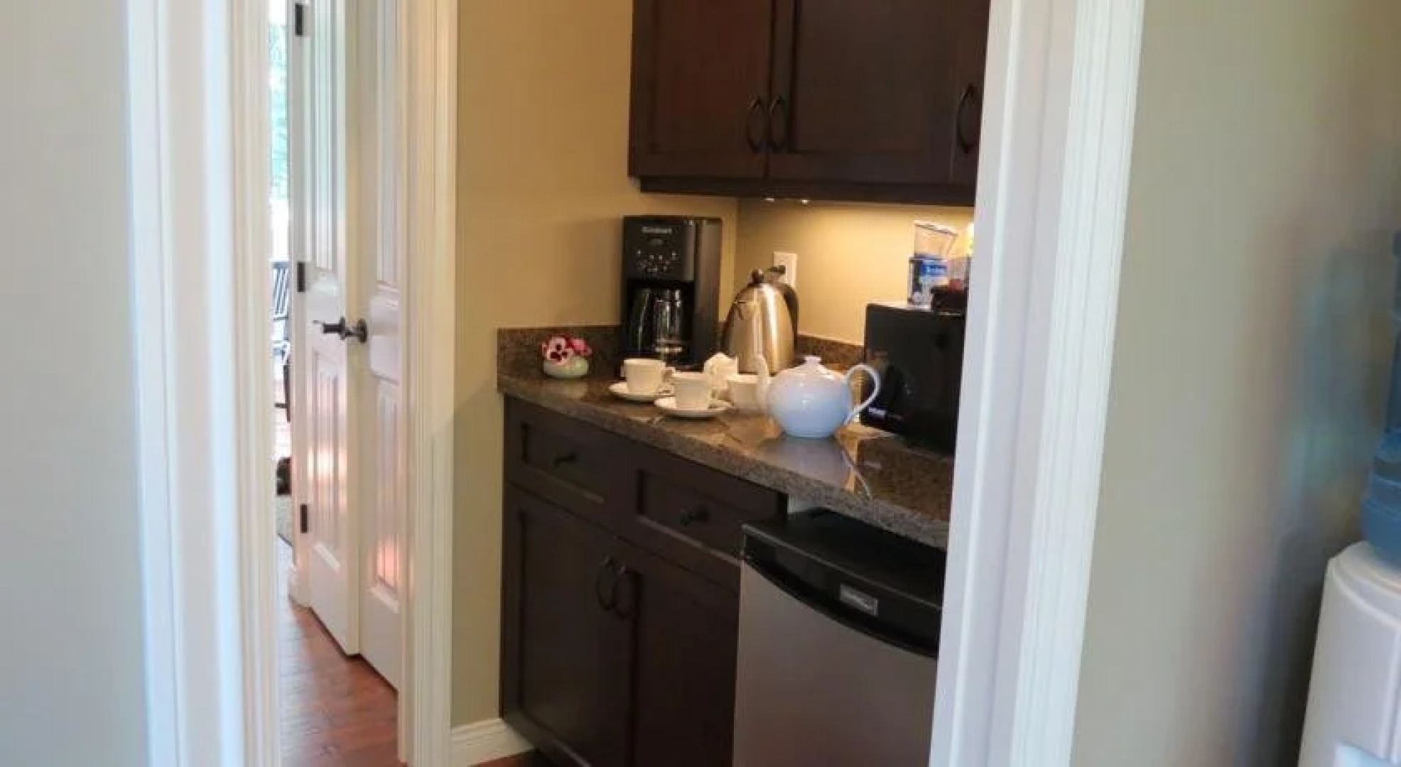 Mt. Woodside Bed & Breakfast