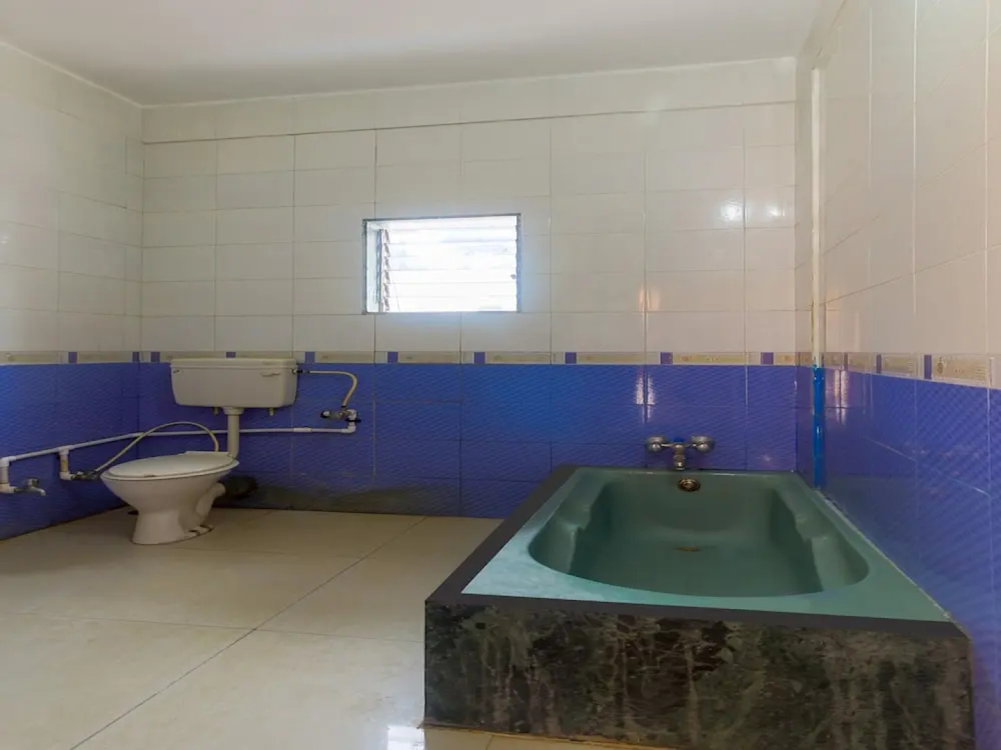 Jaideep Lodge by OYO Rooms