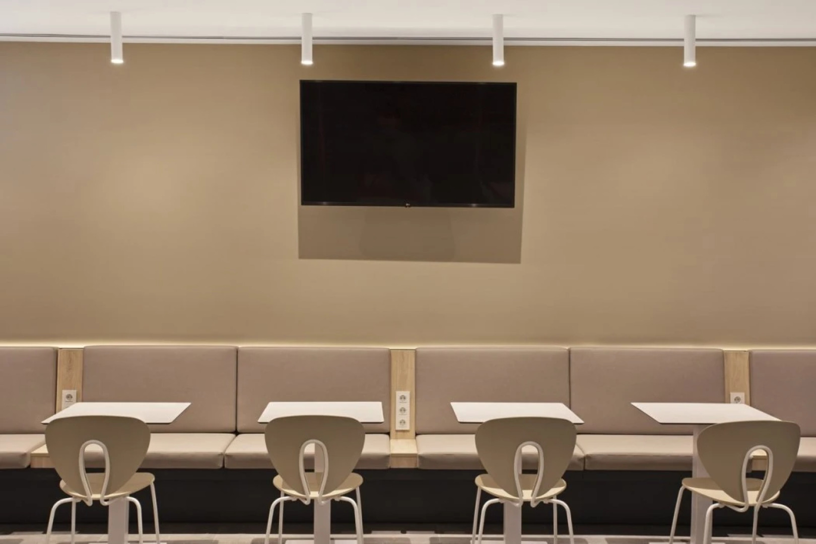 B&B Hotel Porto Expo Aeroporto