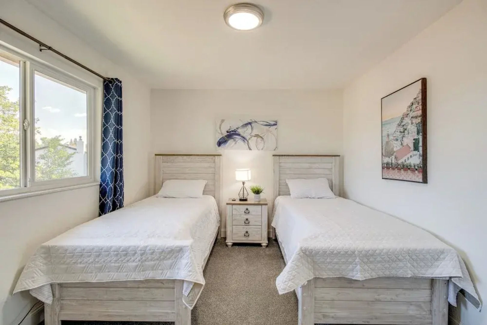 4 Mi to Dtwn Reno: Sleek Family Retreat!