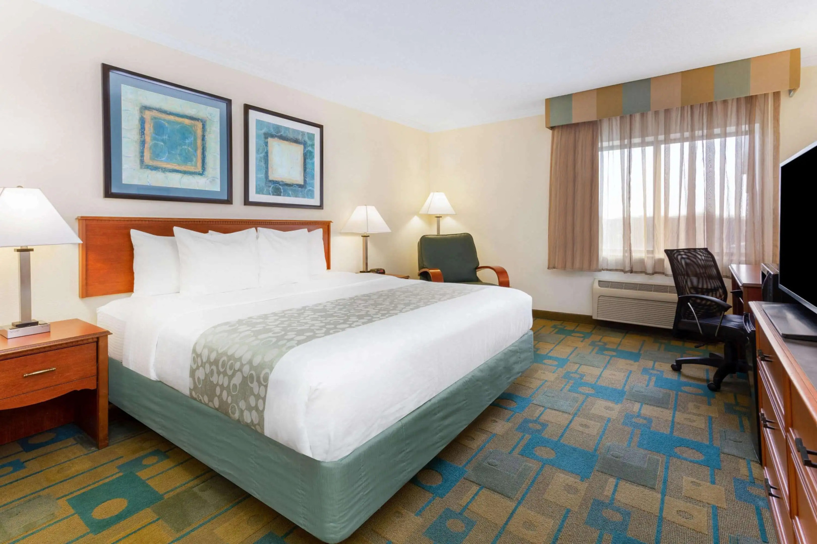 La Quinta Inn by Wyndham Chicago Willowbrook