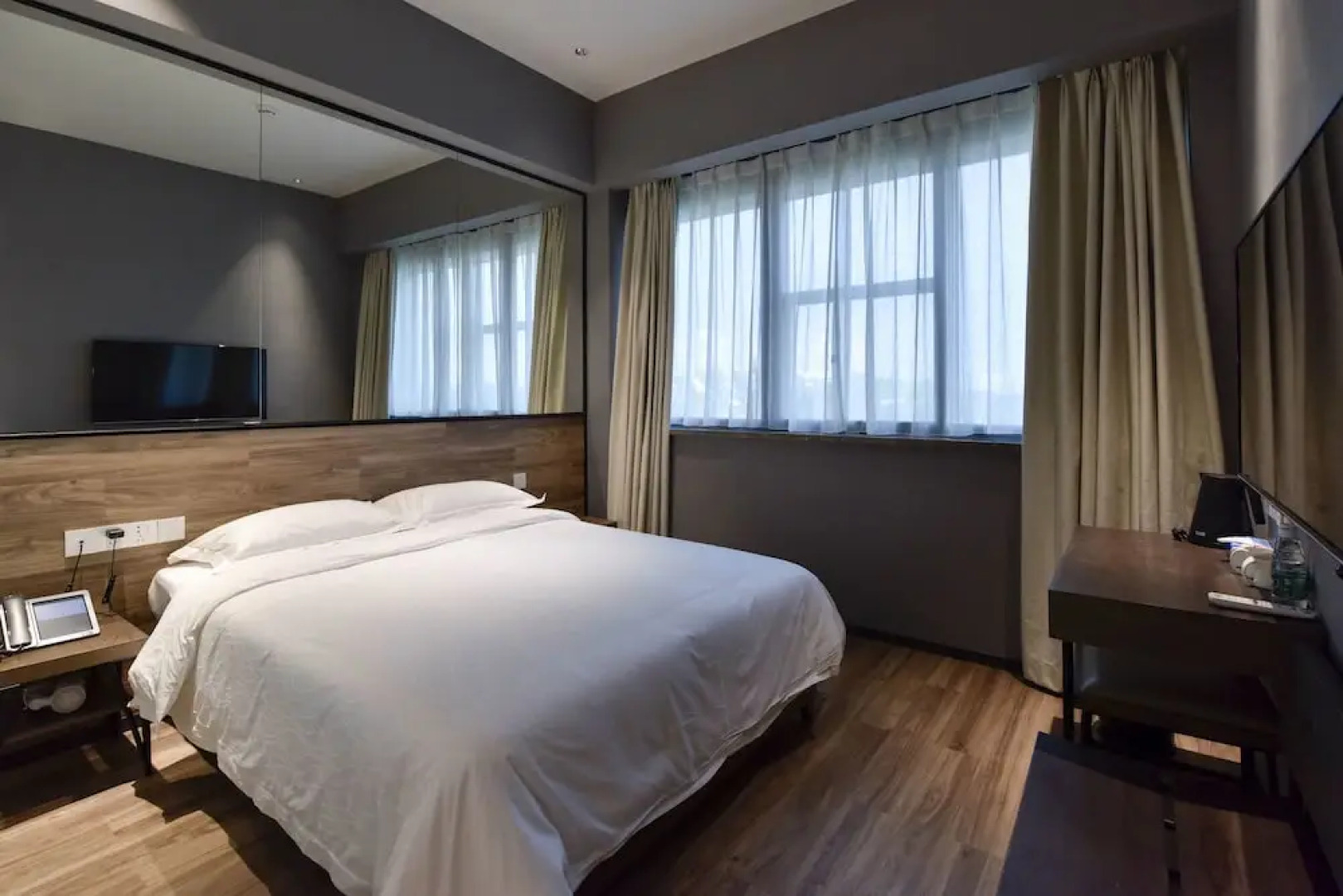 City Inn Xinqiao