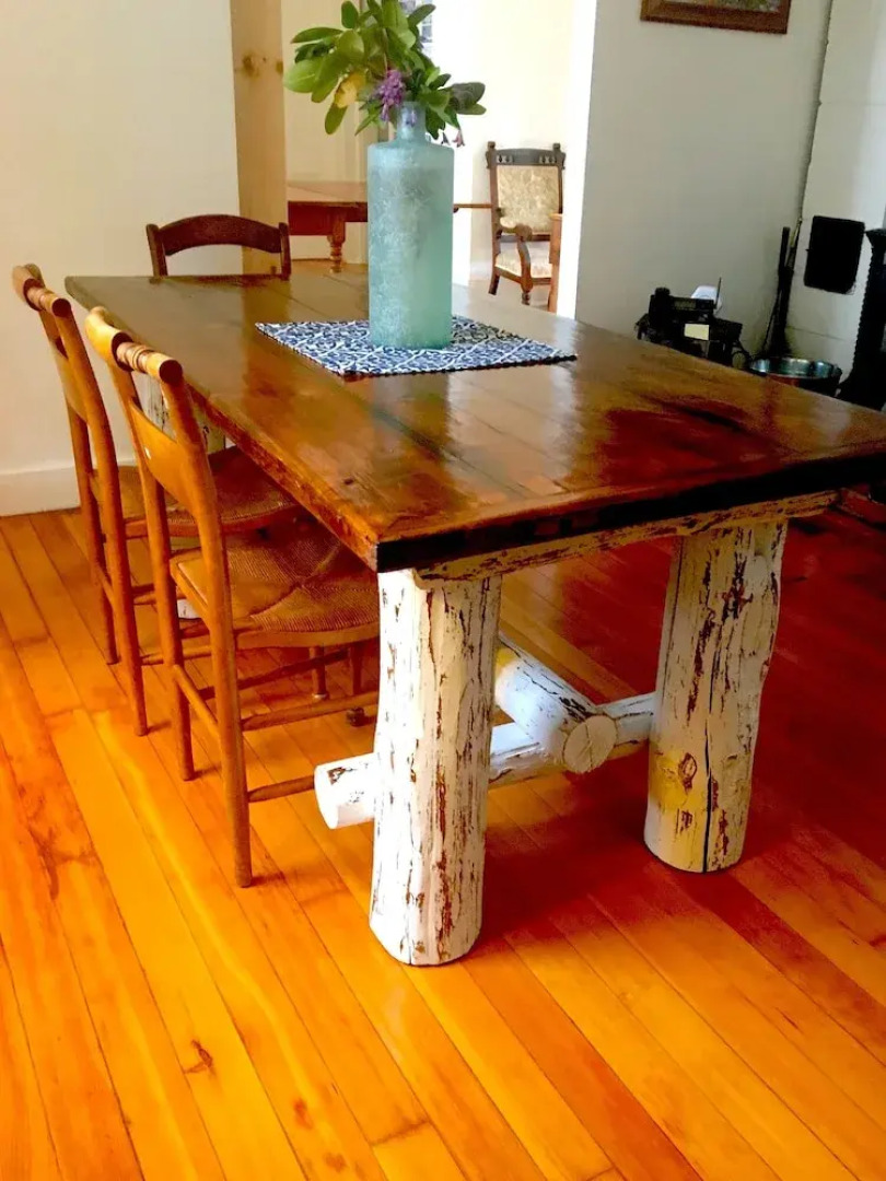 Captain Sawyer's Bed & Breakfast