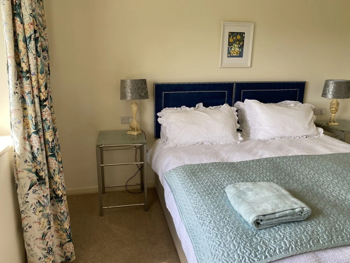 Massive Enclosed Garden & Stunning Views, St Asaph