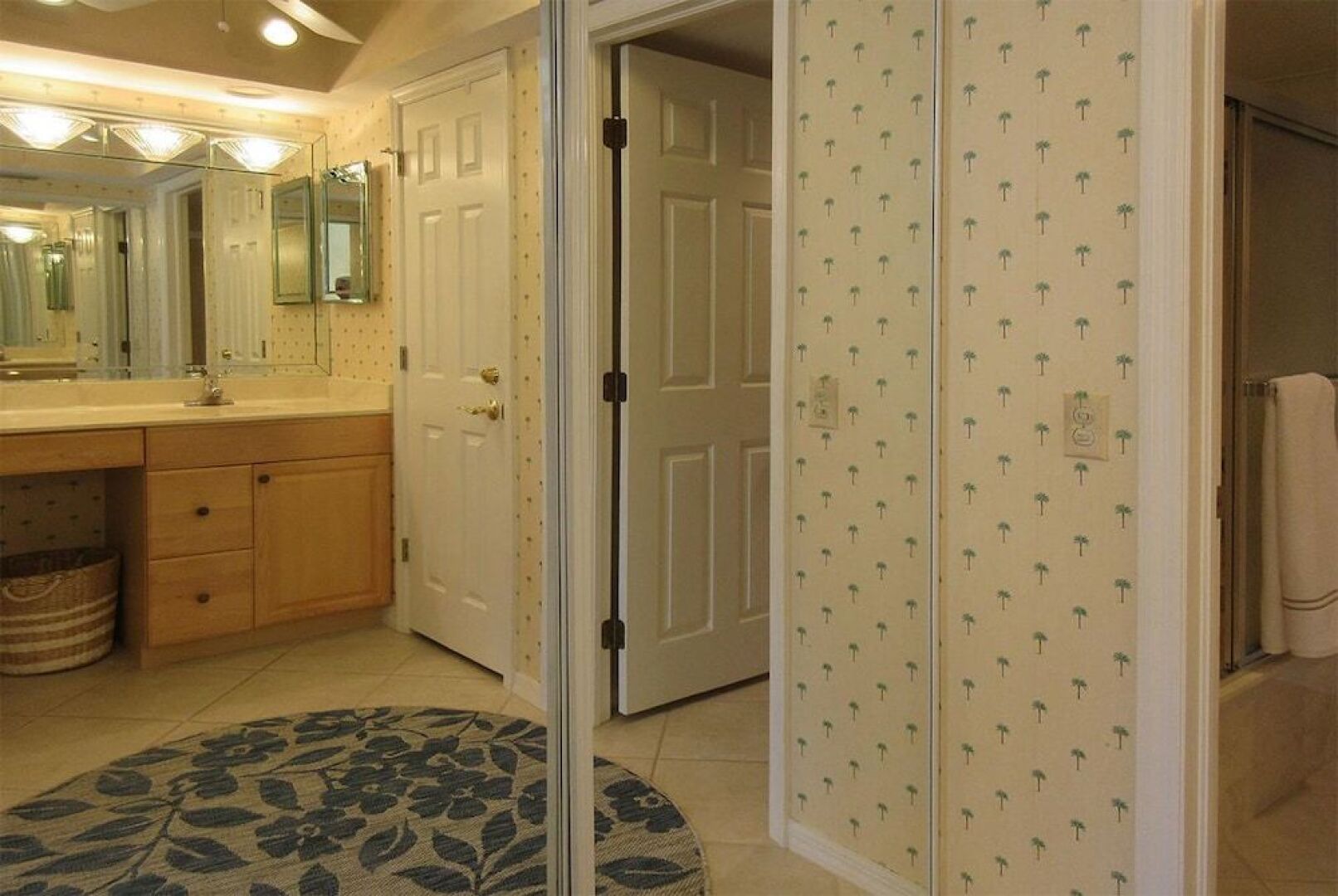 Harbour Pointe North 127 - 2 Br Condo