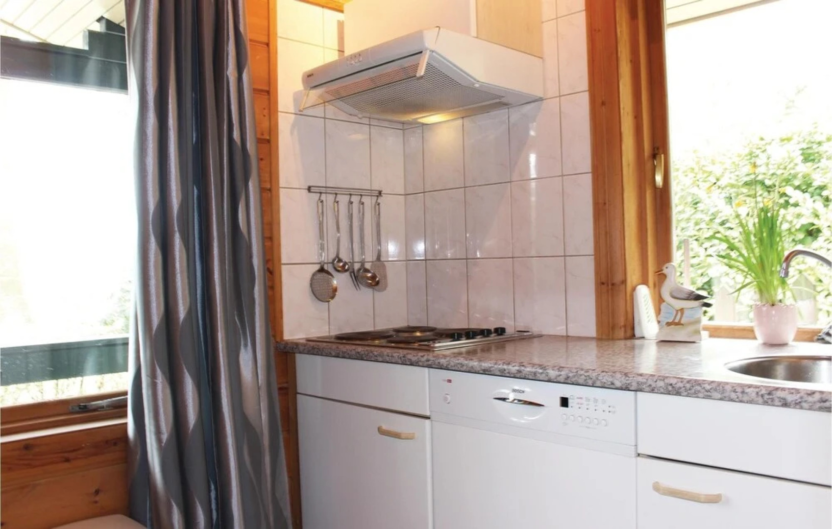 Amazing Home in Hulshorst With 3 Bedrooms and Wifi