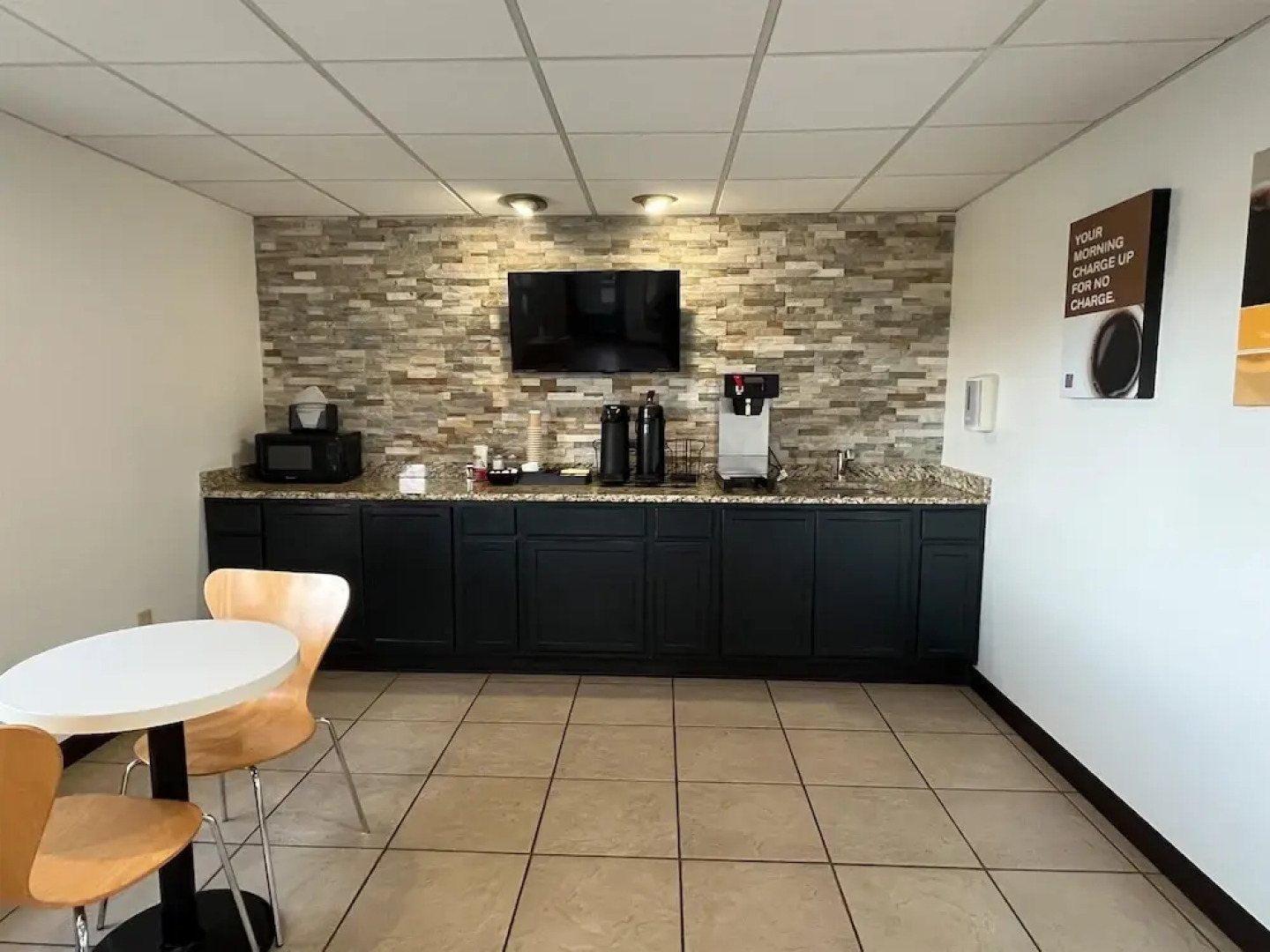 Studio 6 Suites Urbana, IL