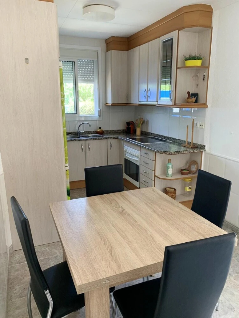 House With 3 Bedrooms in Roda de Berà, With Enclosed Garden and Wifi Near the Beach