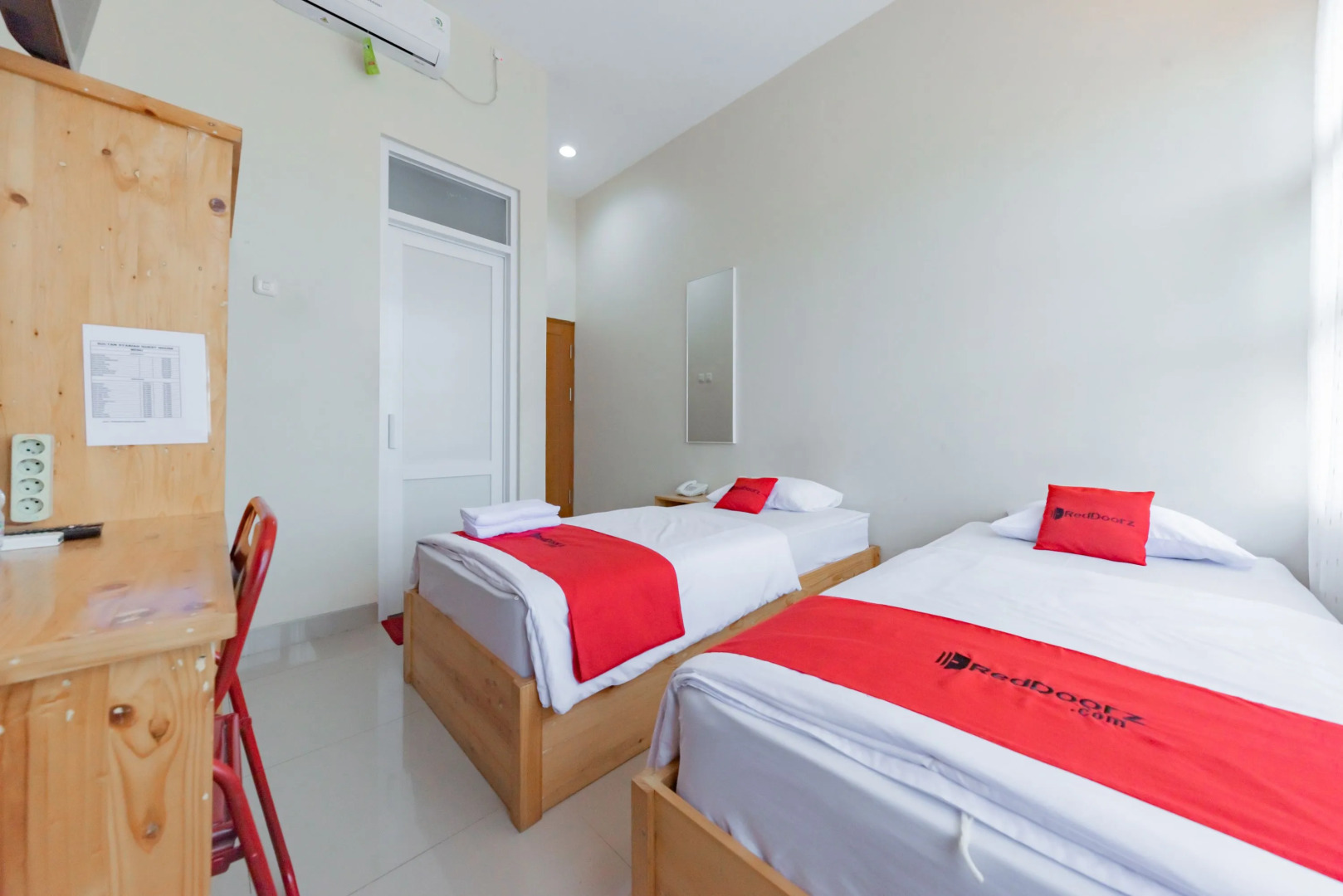 RedDoorz Syariah near DPRD Kabupaten Subang