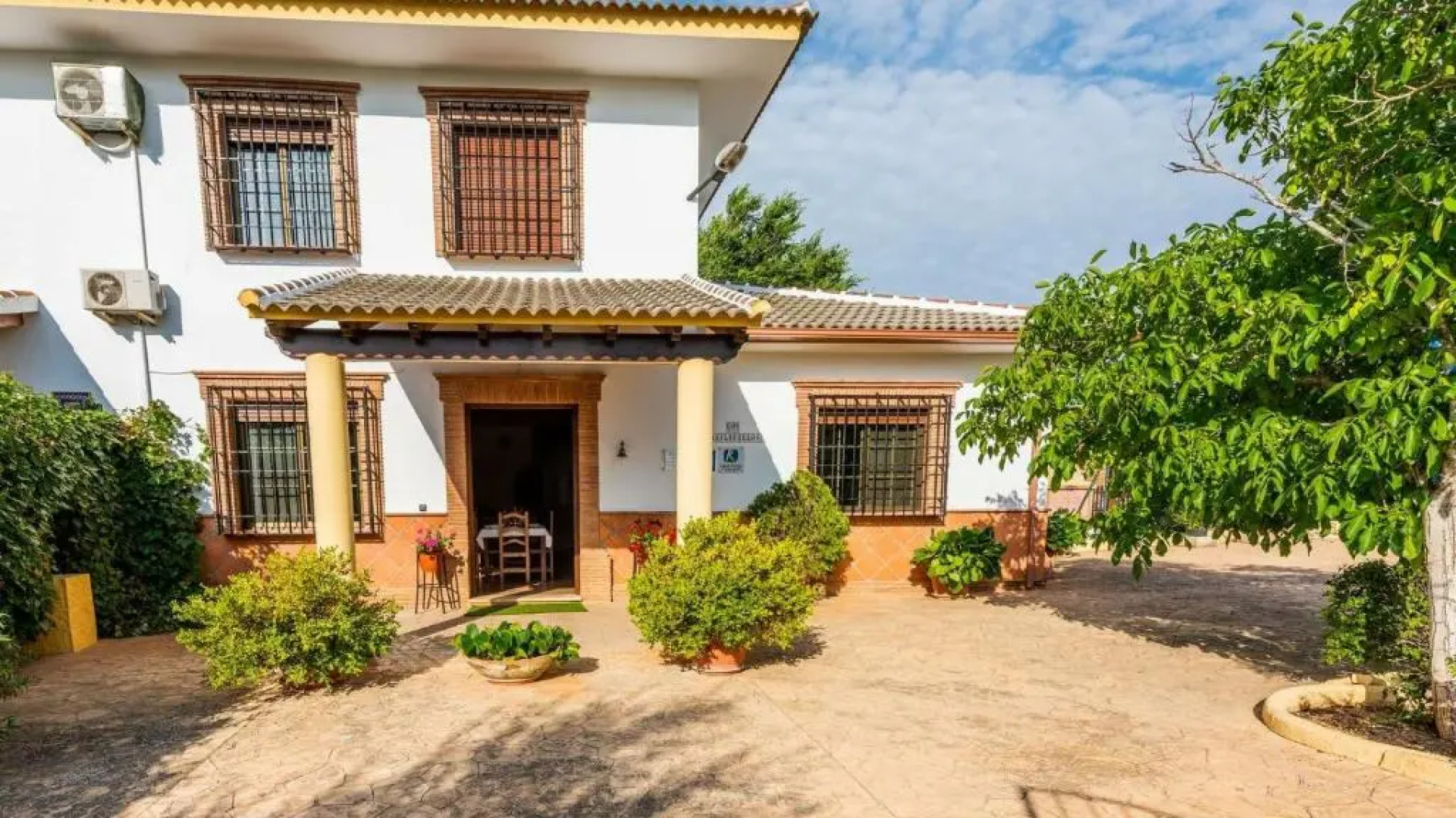 Casa Los Frailecillos Villanueva del Trabuco by Ruralidays