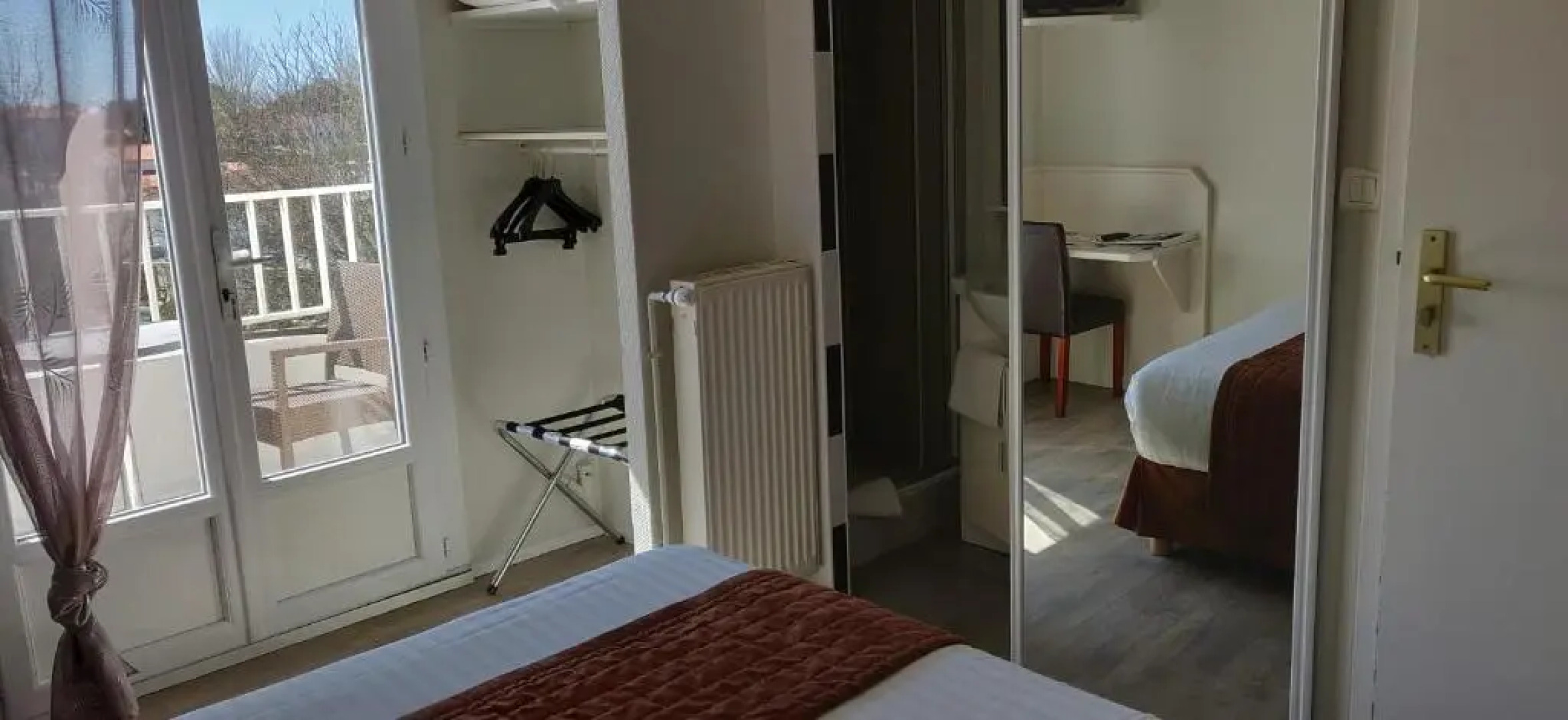 Logis Hotel Les Bleuets