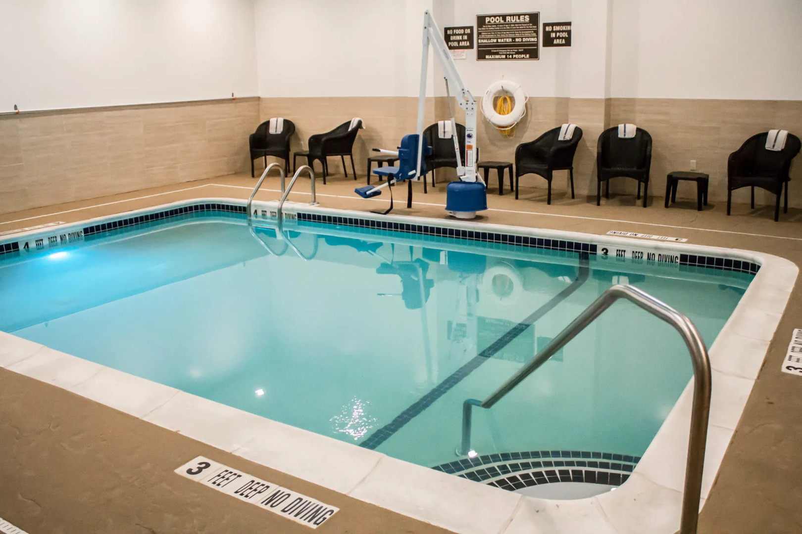 Holiday Inn Express and Suites Albany Airport- Wolf Road by IHG