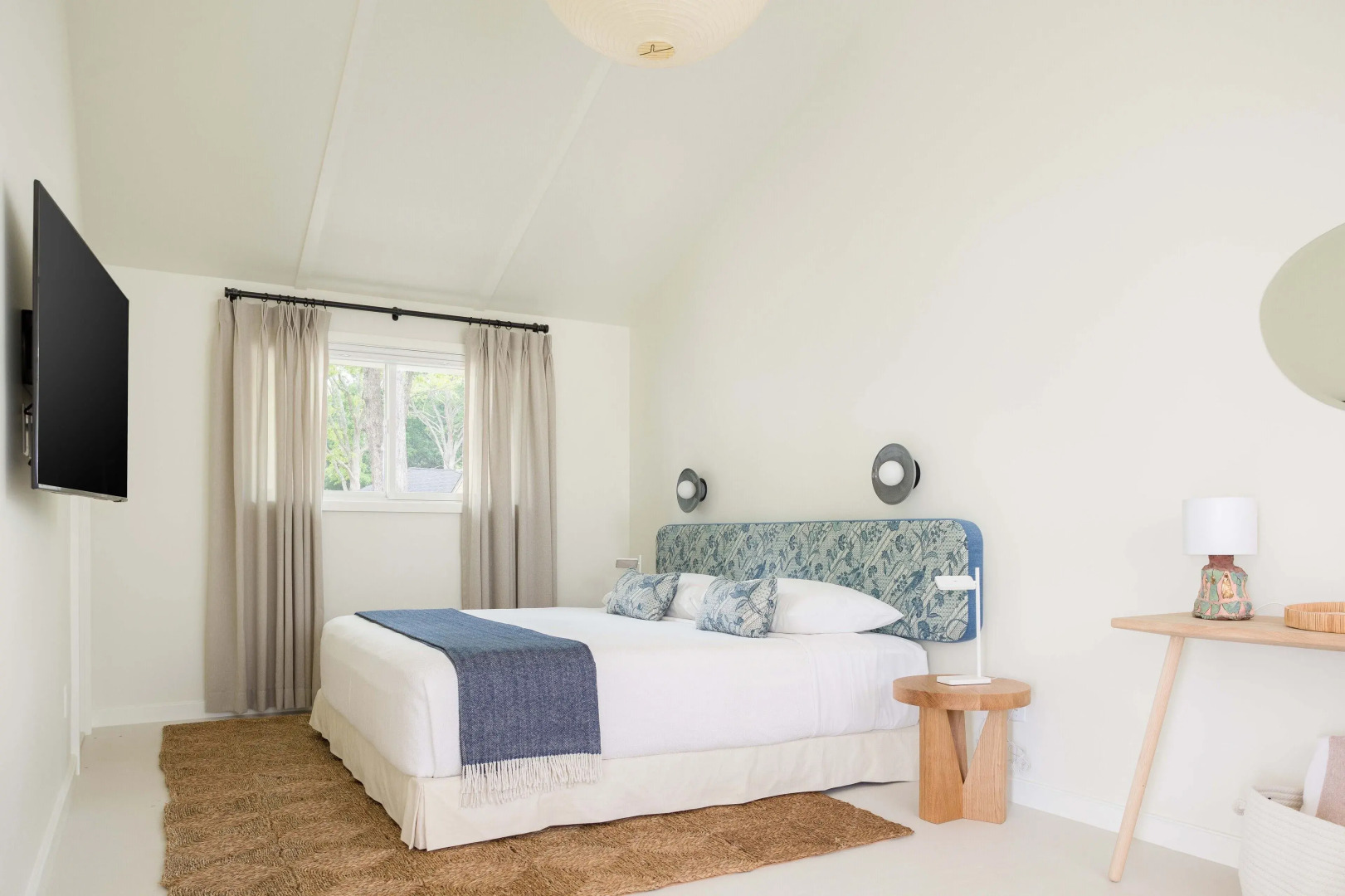 Silver Sands Motel & Beach Bungalows