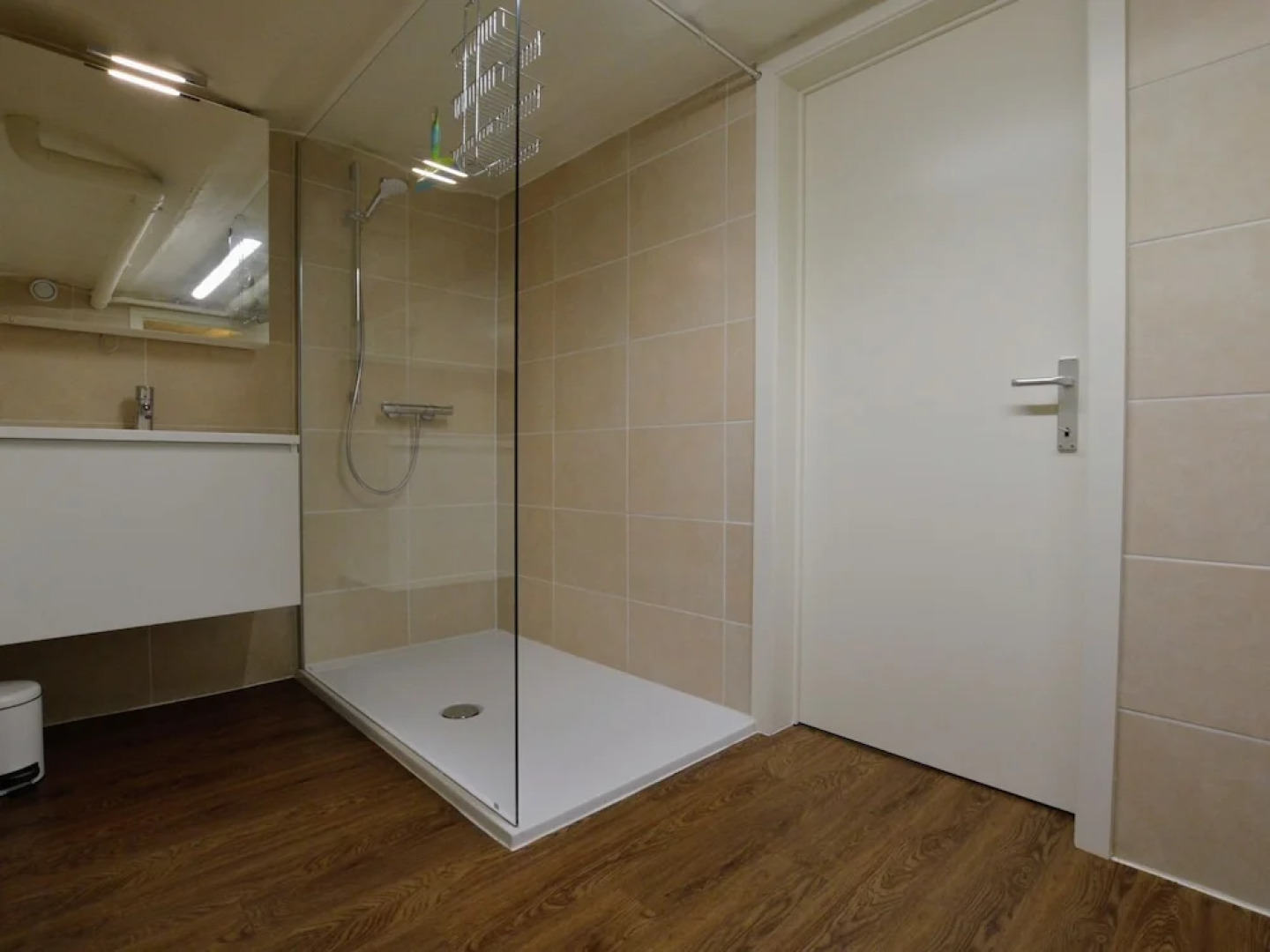 Spacious Holiday Home in Middelkerke near Belgian Coast