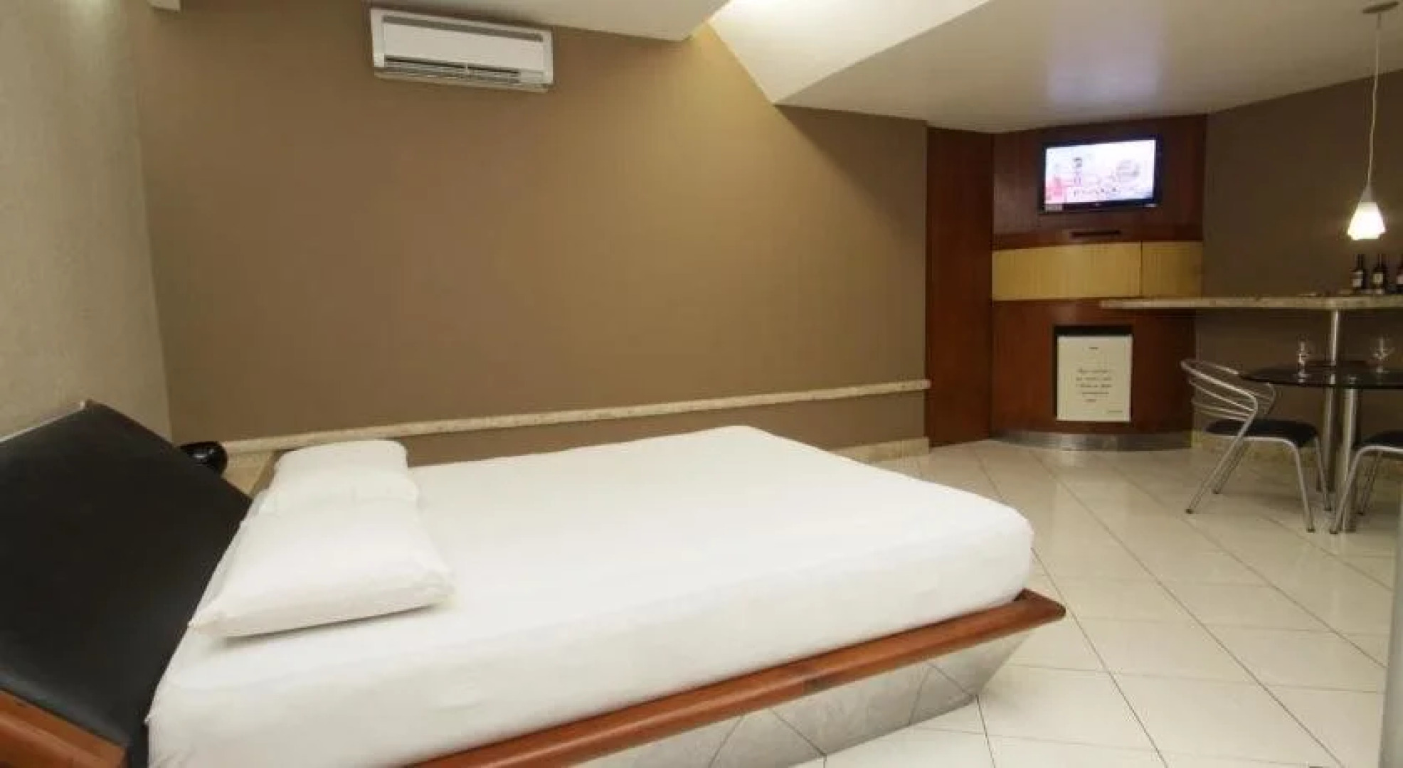 Raru's Motel Litoral Norte (Только для взрослых)