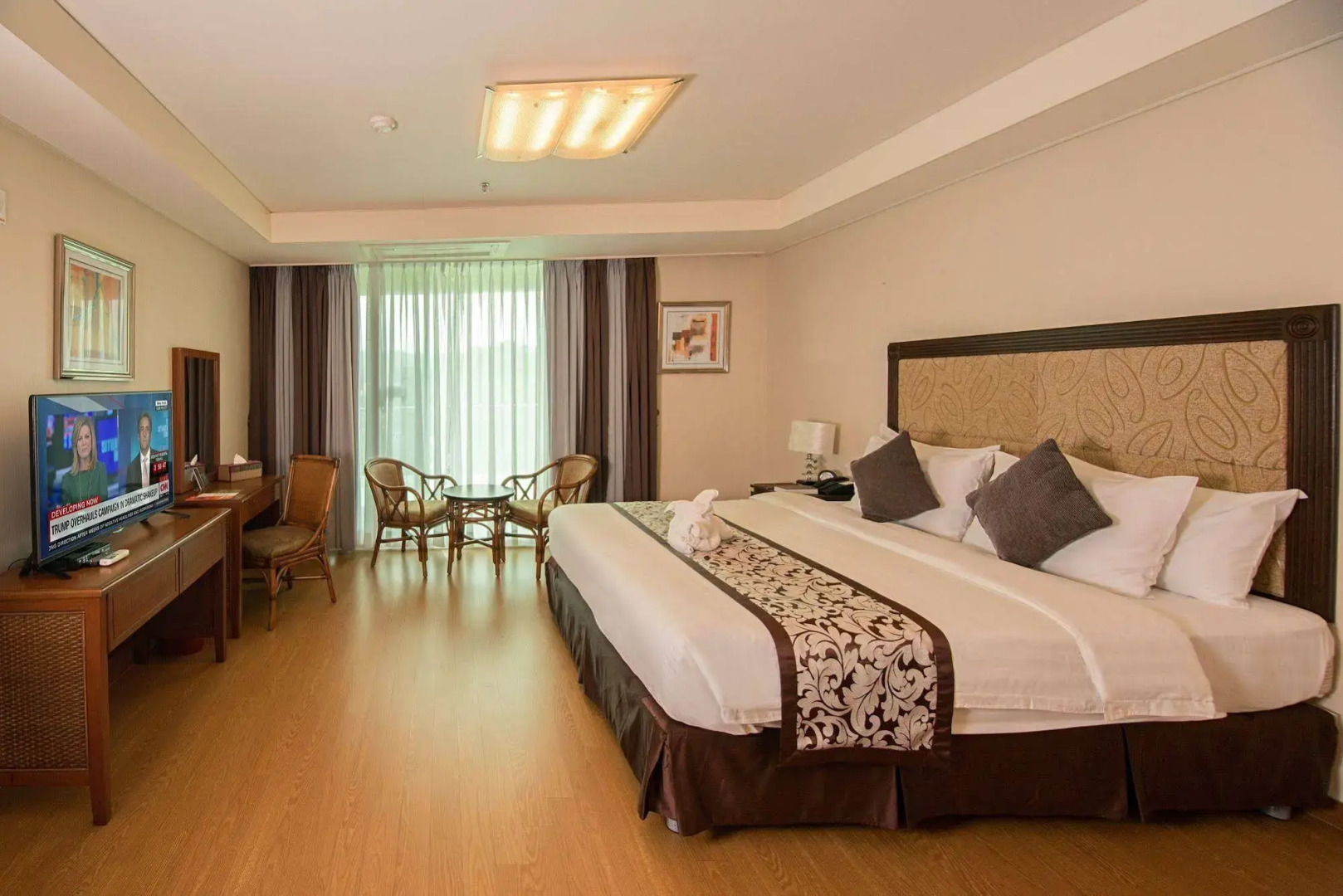 Xenia Hotel Clark - Multi Use Hotel