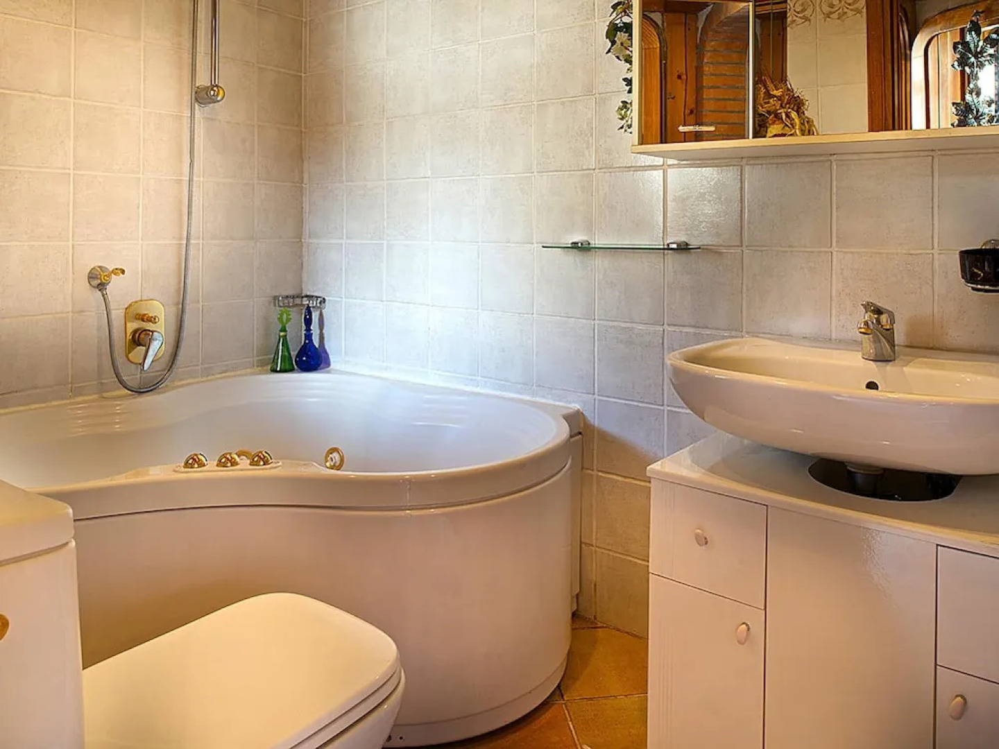 Cottage in Italy With Alpine Fireplace