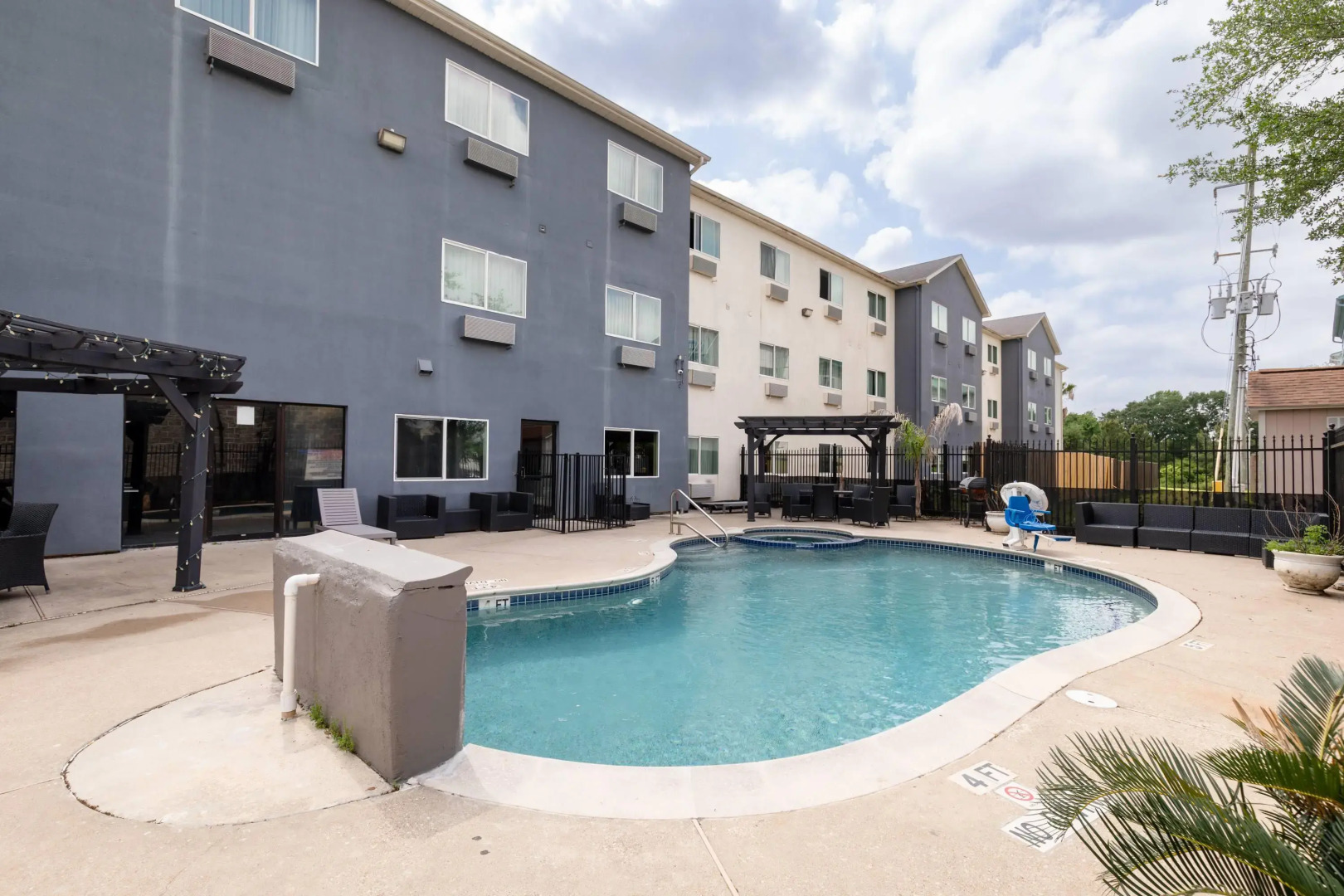 Wingate by Wyndham Humble/Houston Intercontinental Airport