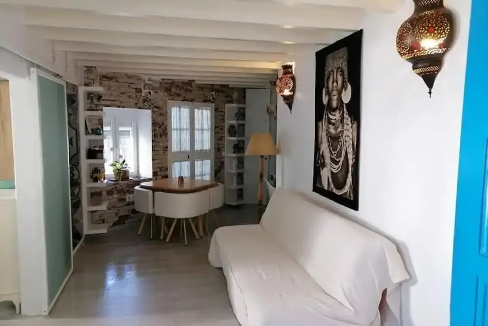 Casa Maruja en Cutar con Jacuzzi y Wifi Fibra