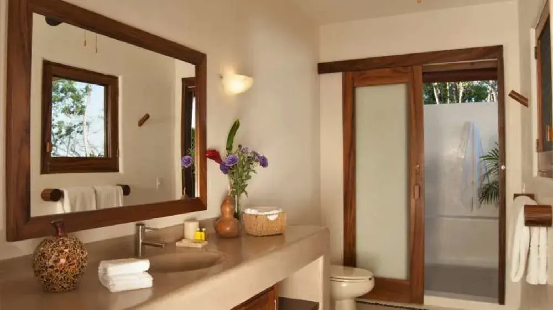 Solana Boutique Bed & Breakfast