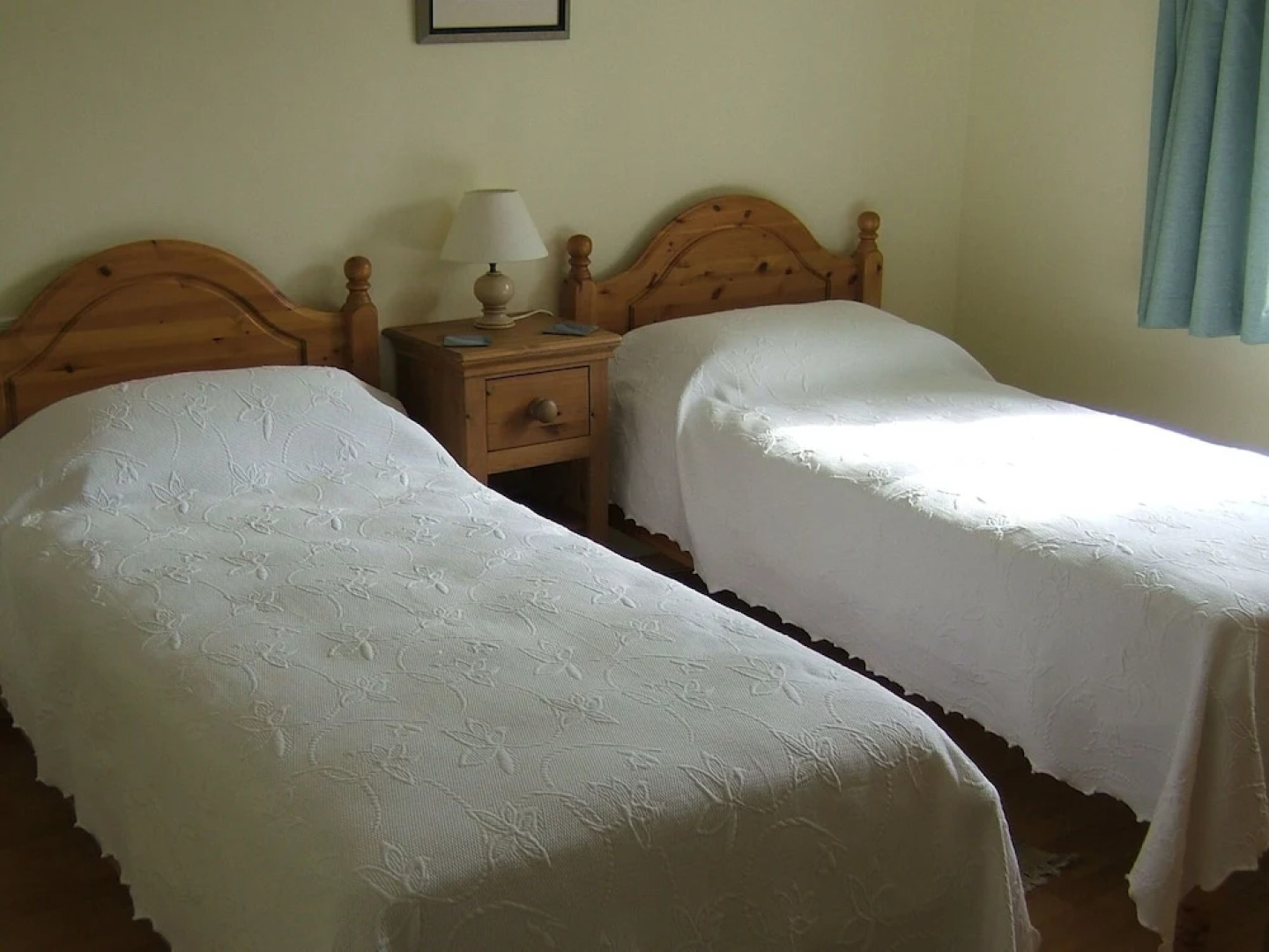 Classic Holiday Home in Riec-sur-bélon With Private Garden