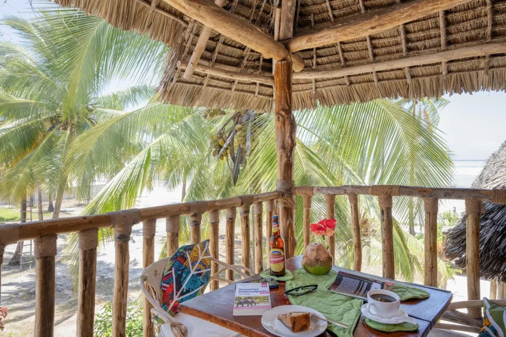 Shanuo Beach Bungalows