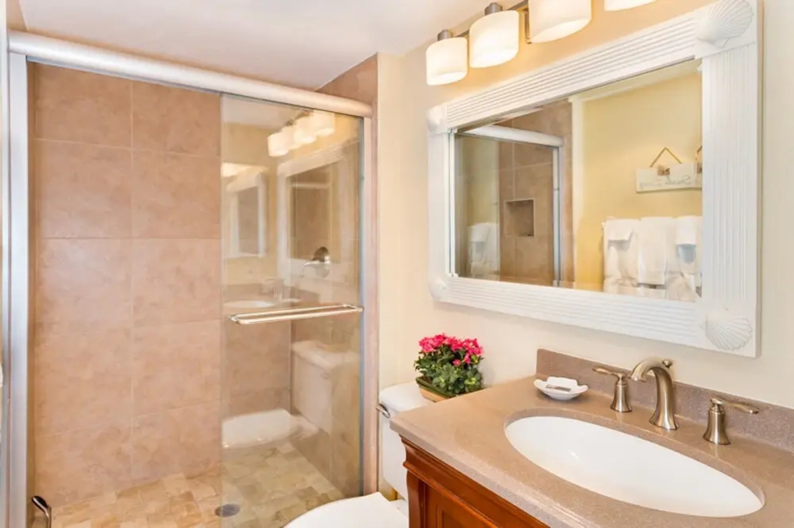 Island Beach Club 230D