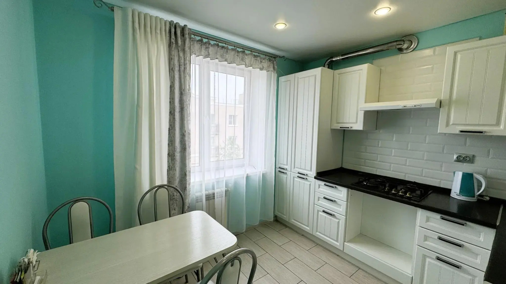 Райт Рум на Братьев Луканиных