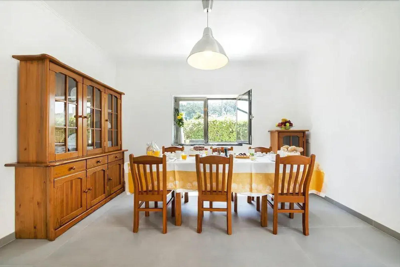 Beachouse - Surf Bed & Breakfast