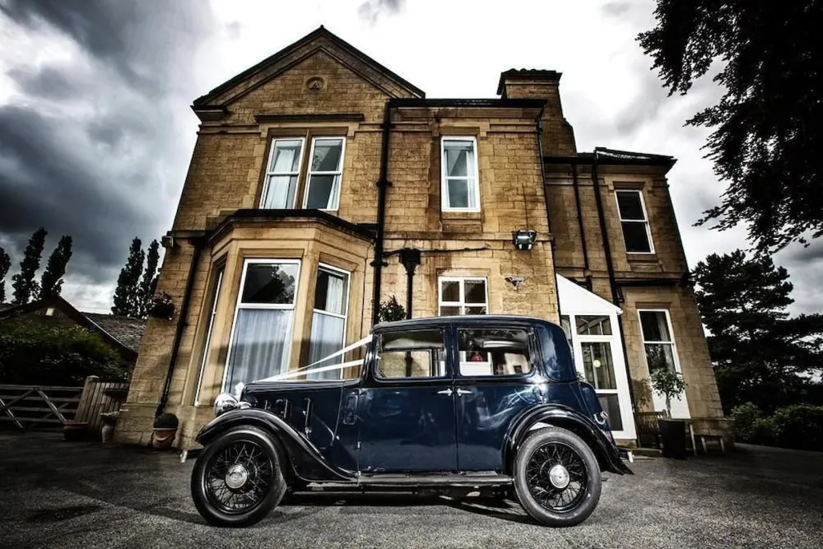 Five Rise Locks Hotel