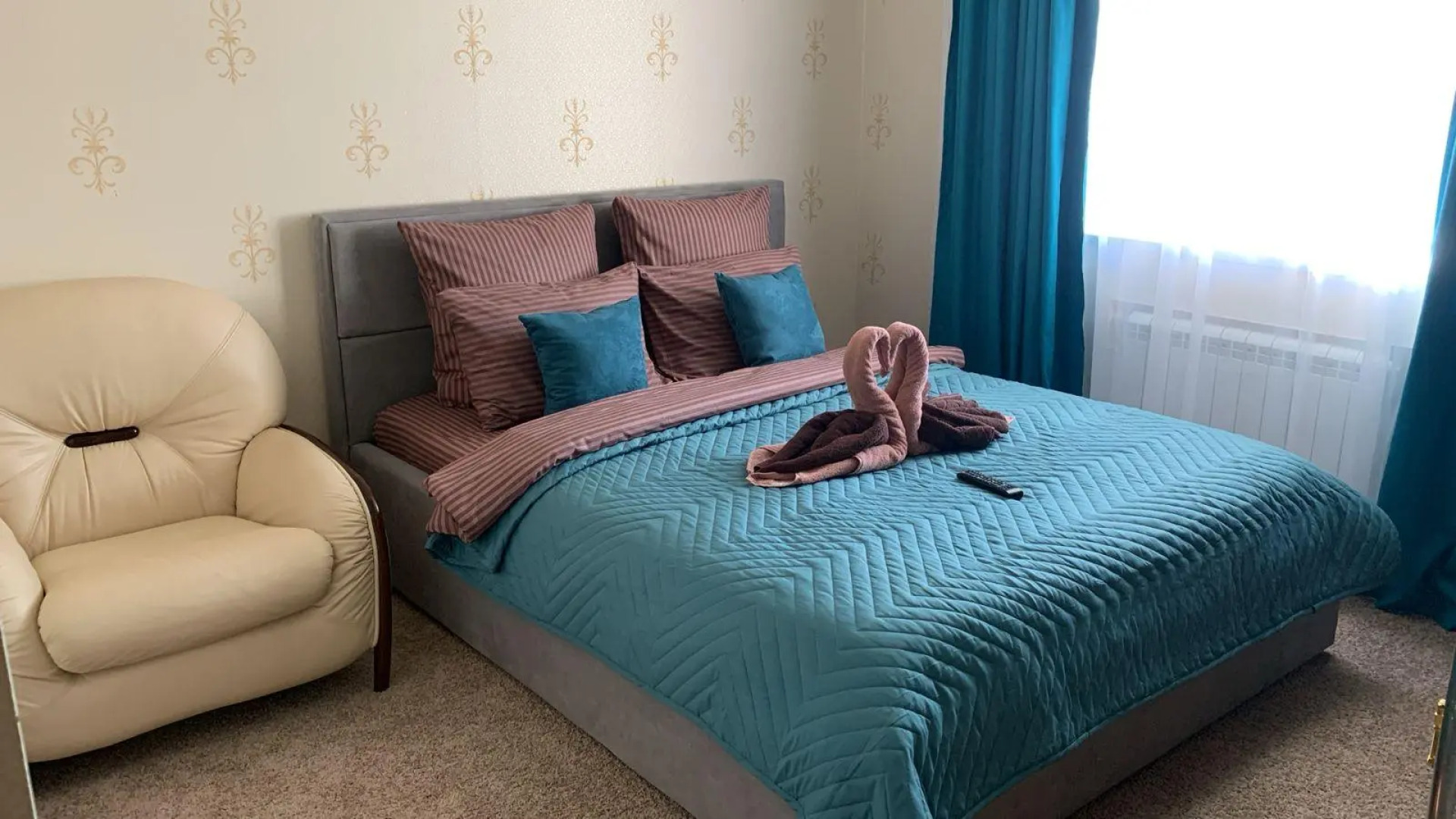 Resident Ufa (Резидент Уфа) на проспекте Октября