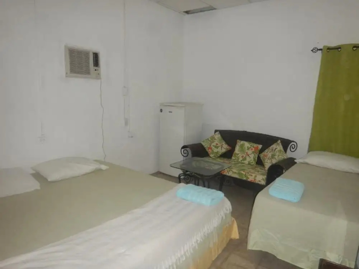 Corotu Guesthouse at Playa Blanca