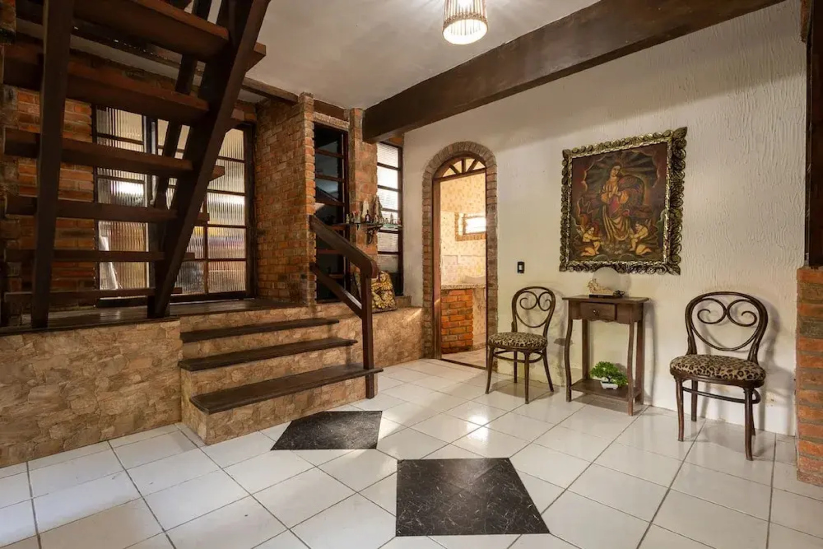 Casa de Campo Luxuosa c Piscina e Churrasqueira