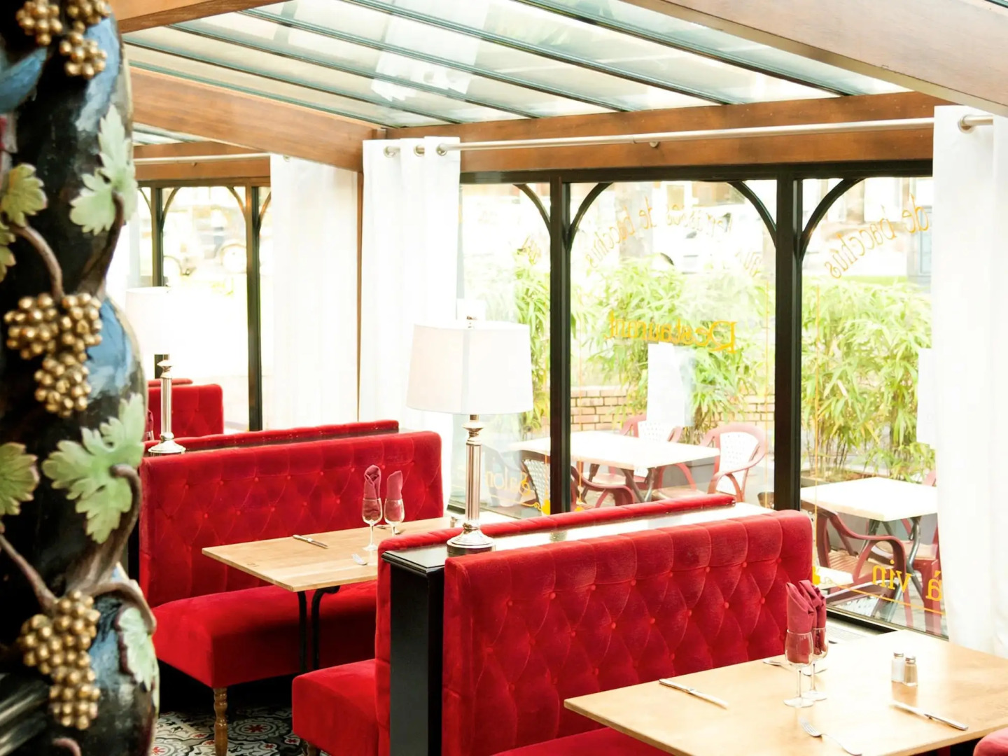 ibis Saint-Étienne - La Terrasse