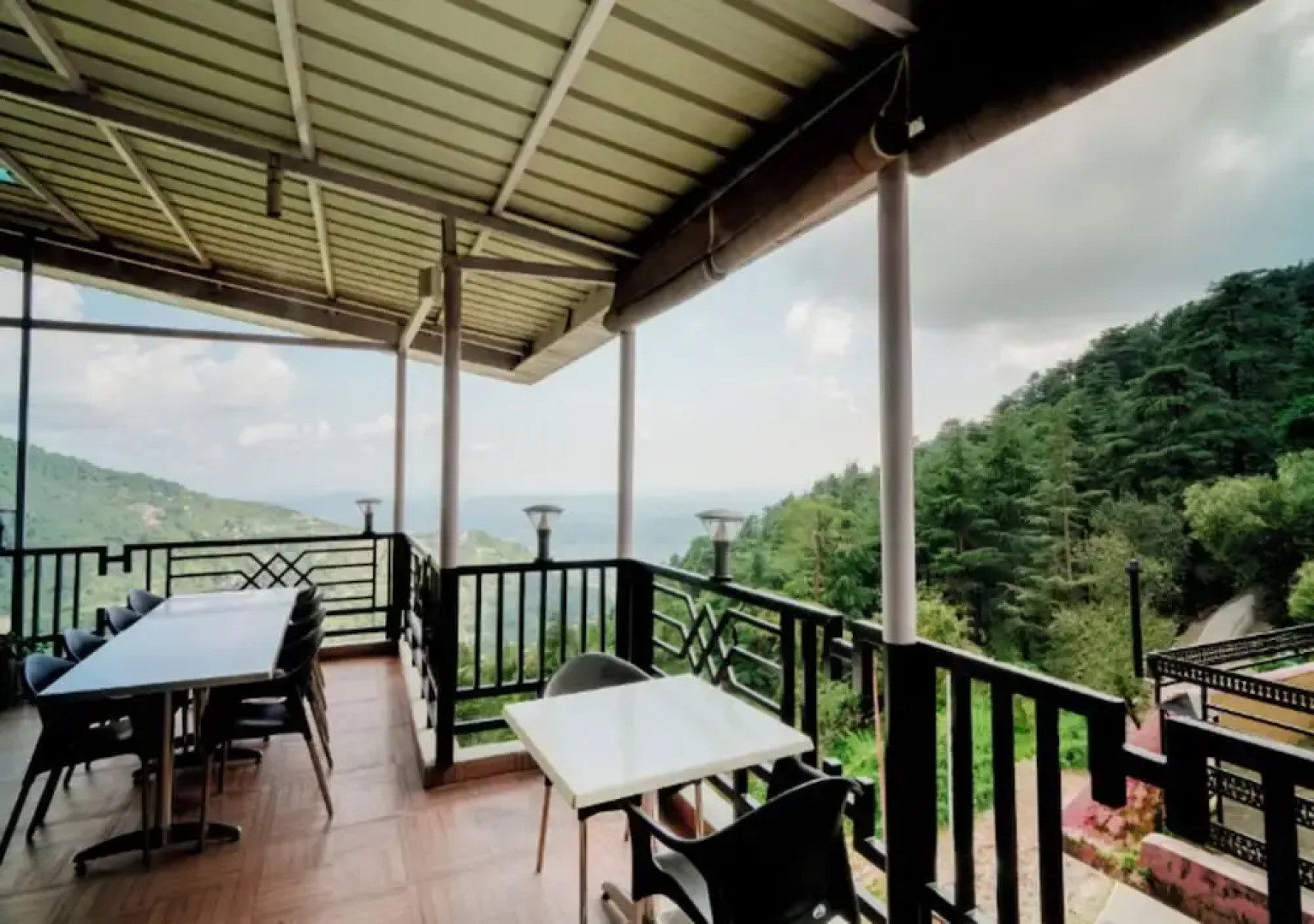 Hotel Bella Heights Inn Mcleodganj